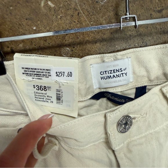 Citizens Of Humanity Miro Relaxed Jean Almondette - Picture 2 of 2